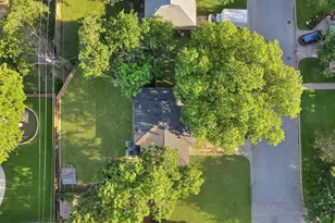 1103 Bellaire Dr, Grapevine, TX 76051 - Photo 2