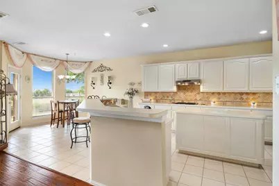 1301 Breamar Drive, Carrollton, TX 75007 - Photo 14