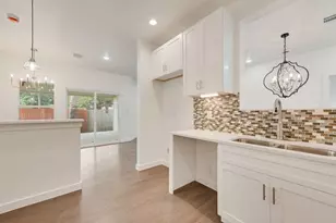 2706 Lenway St, Dallas, TX 75215 - Photo 4