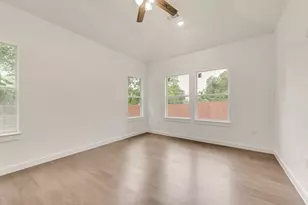 2706 Lenway St, Dallas, TX 75215 - Photo 12