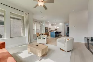 3132 Cliff Swallow Ln, Arlington, TX 76005 - Photo 6