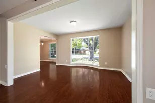 4316 Cinnabar Dr, Dallas, TX 75227 - Photo 4