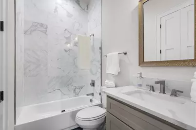 218 E Dallas Road #104, Grapevine, TX 76051 - Photo 32