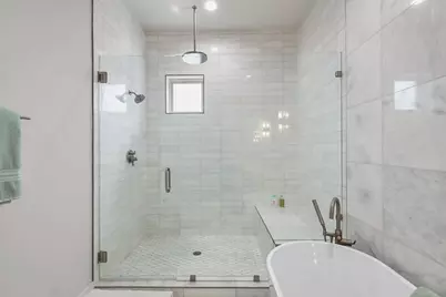 218 E Dallas Road #104, Grapevine, TX 76051 - Photo 26