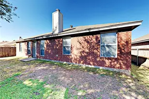 960 Crowder Dr, Crowley, TX 76036 - Photo 12