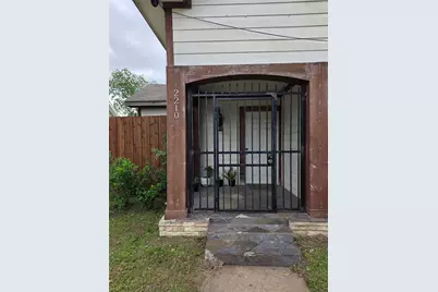 2210 Eugene Street, Dallas, TX 75215 - Photo 4