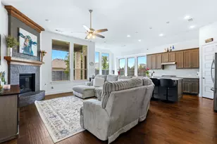 613 Oakmoss St, Little Elm, TX 76227 - Photo 10