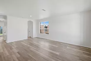 7104 Starwood Dr, Fort Worth, TX 76137 - Photo 2