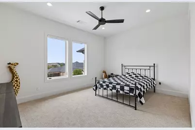 1120 Excalibur Boulevard, Lewisville, TX 75056 - Photo 30