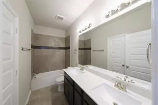 1409 Lady Bird Rd, Justin, TX 76247 - Photo 10