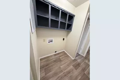 1811 Highland Circle, Springtown, TX 76082 - Photo 6