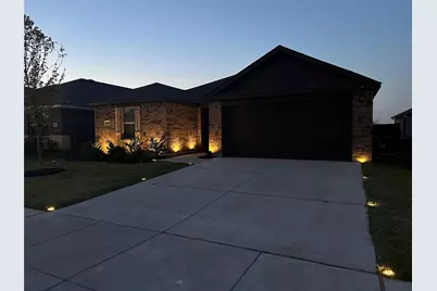 1329 Skyline Drive, Denton, TX 76207 - Photo 2