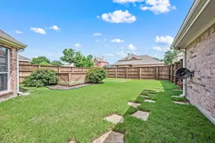 2046 Boone Cir, Frisco, TX 75033 - Photo 30
