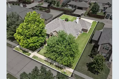 2046 Boone Circle, Frisco, TX 75033 - Photo 2