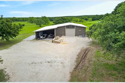 1080 N Greenbrier Rd Road, Nocona, TX 76255 - Photo 32