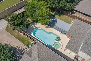 610 English Oak Dr, Allen, TX 75002 - Photo 1