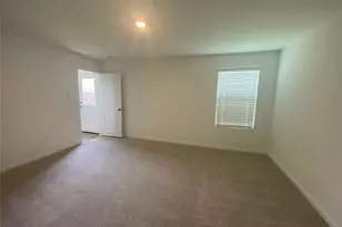 917 Shady Oaks Dr, Ennis, TX 75119 - Photo 8