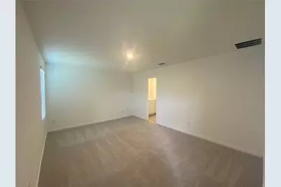 917 Shady Oaks Drive, Ennis, TX 75119 - Photo 6