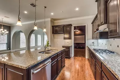 7027 Nueces Drive, Irving, TX 75039 - Photo 8
