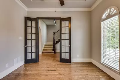 7027 Nueces Drive, Irving, TX 75039 - Photo 4
