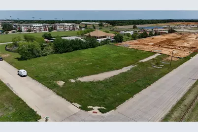 000 Highmeadow Drive, Aubrey, TX 76227 - Photo 14