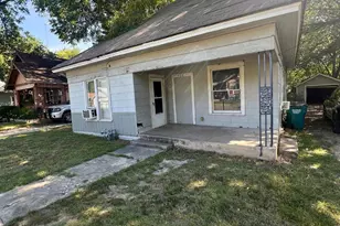 728 Ritchey St, Gainesville, TX 76240 - Photo 2