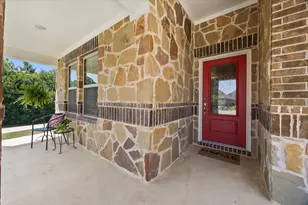 209 Maverick Ct, Lavon, TX 75166 - Photo 6
