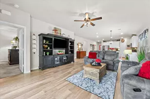 209 Maverick Ct, Lavon, TX 75166 - Photo 18