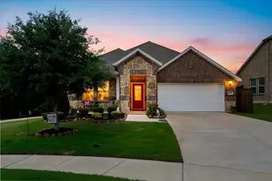 209 Maverick Ct, Lavon, TX 75166 - Photo 1