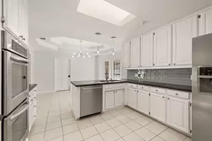 1000 Raven Bend Ct, Southlake, TX 76092 - Photo 16