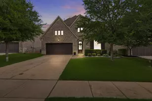 342 Hill Creek Ln, Grapevine, TX 76051 - Photo 2