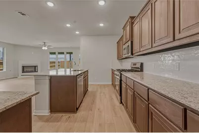3413 Helena Street, Gainesville, TX 76240 - Photo 12