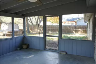 608 Hillcrest St, Mansfield, TX 76063 - Photo 20