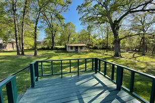 107 Bluebird, Mt Pleasant, TX 75455 - Photo 2