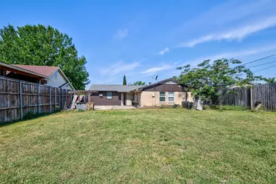 2134 Sequoyah Way, Carrollton, TX 75006 - Photo 4