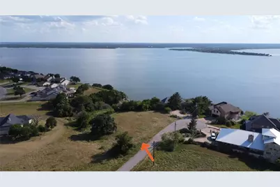 10071 Lakeview Court, Whitney, TX 76692 - Photo 2