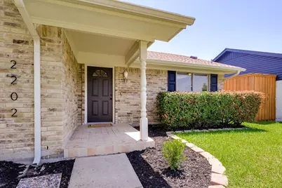 2202 Briarmeadow Drive, Garland, TX 75044 - Photo 2