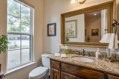 3318 W 5th Street, Fort Worth, TX 76107 - Photo 26