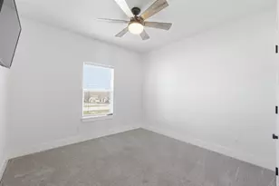 356 Scenic Wood Dr, Reno, TX 76020 - Photo 10