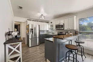 946 W Laurel St, Sherman, TX 75092 - Photo 10
