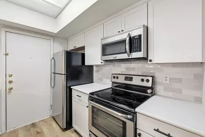 3105 San Jacinto Street #207, Dallas, TX 75204 - Photo 6