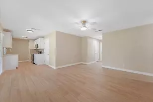 1222 Saturn Dr, Cedar Hill, TX 75104 - Photo 10