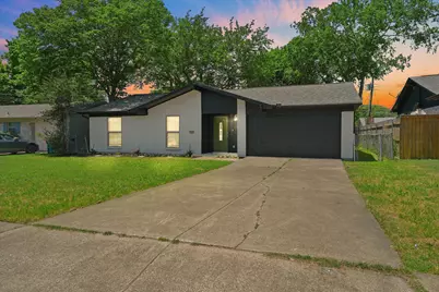 1222 Saturn Drive, Cedar Hill, TX 75104 - Photo 2