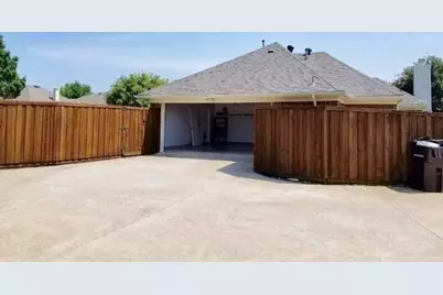 4701 Bear Run Drive, Plano, TX 75093 - Photo 4