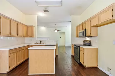 2720 Preston Creek, Mesquite, TX 75181 - Photo 6