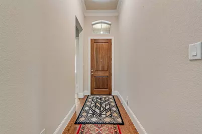 402 Ridgewood Drive, Lewisville, TX 75067 - Photo 6