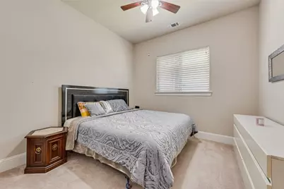 402 Ridgewood Drive, Lewisville, TX 75067 - Photo 18