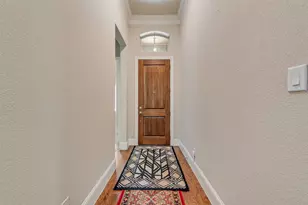 402 Ridgewood Dr, Lewisville, TX 75067 - Photo 4
