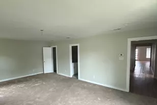 1214 E Waco Ave, Dallas, TX 75216 - Photo 8