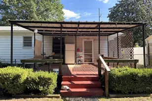 213 E Magnolia Dr, Mt Pleasant, TX 75455 - Photo 16